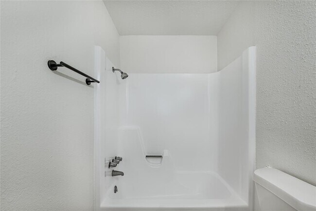 Building Photo - 1803 Country Village Blvd