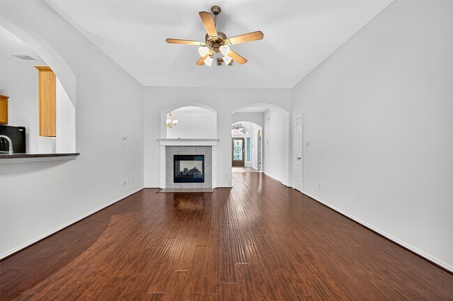 Building Photo - 4826 Claymill Ct