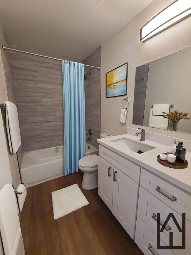 Building Photo - Spacious and remodeled 2 Bed 2.5 baths in ...