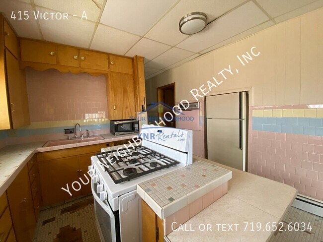 Building Photo - 415 Victor-A