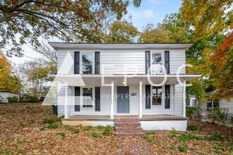 Building Photo - 615 Kivett St