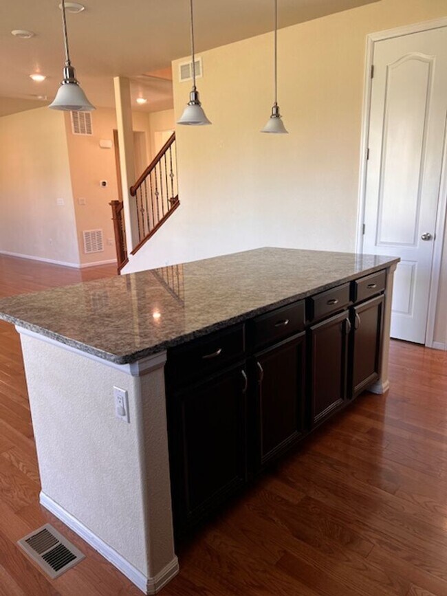 Building Photo - Beautiful Sierra Ridge 4-Bedroom, 3.5-Bath...