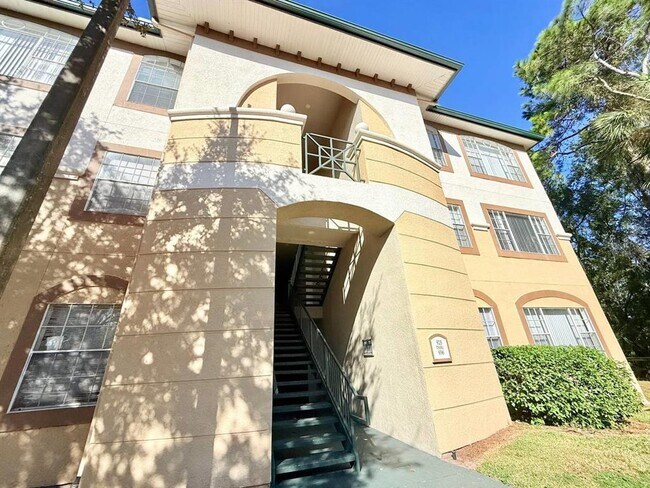 Building Photo - 17112 Carrington Park Dr