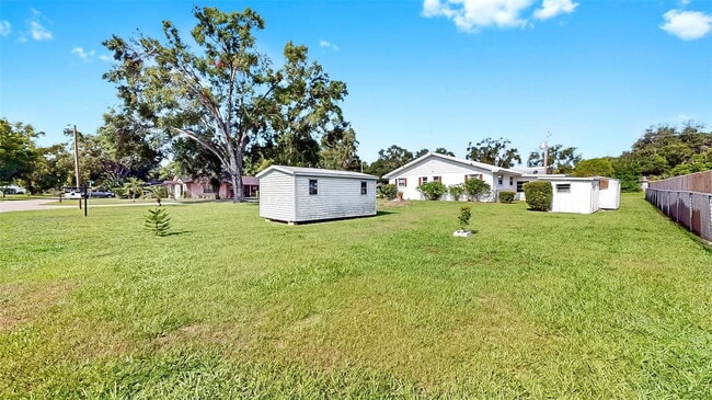 Building Photo - 38919 3rd Ave