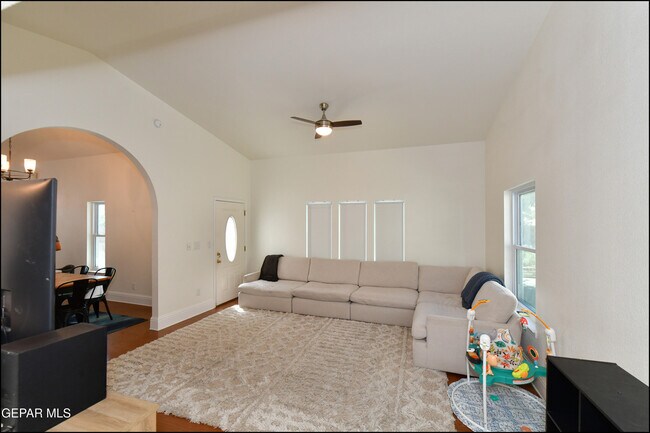 Building Photo - 1857 Ralph Janes Pl