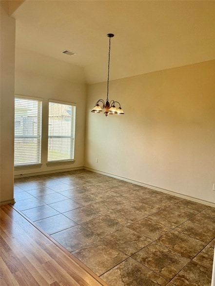 Building Photo - 3314 Selene Dr