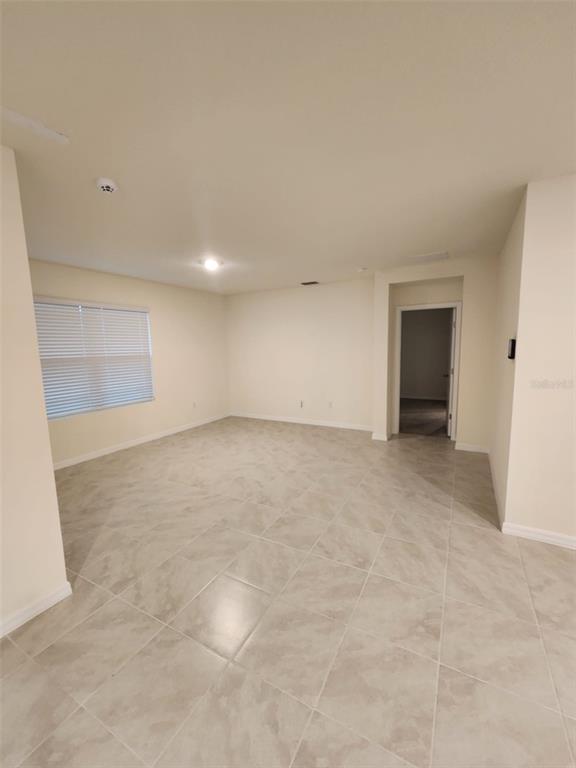 Building Photo - 1051 Griffon Ave