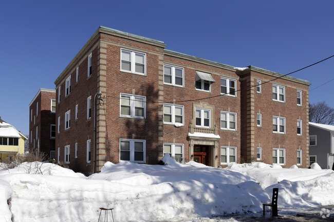 Building Photo - 20 Kemper St