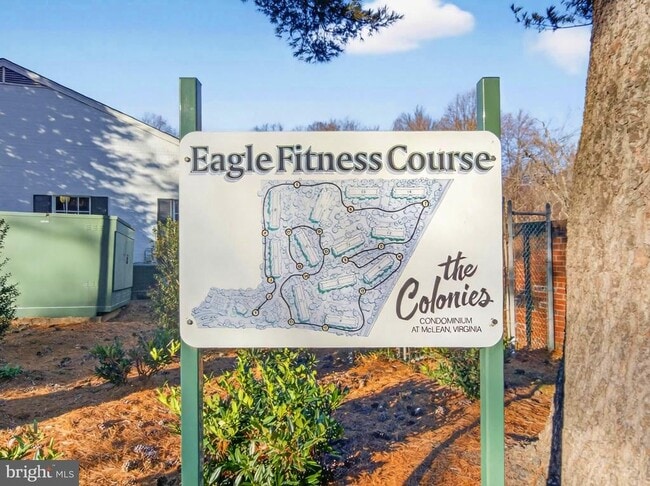 Building Photo - 7680 Tremayne Pl