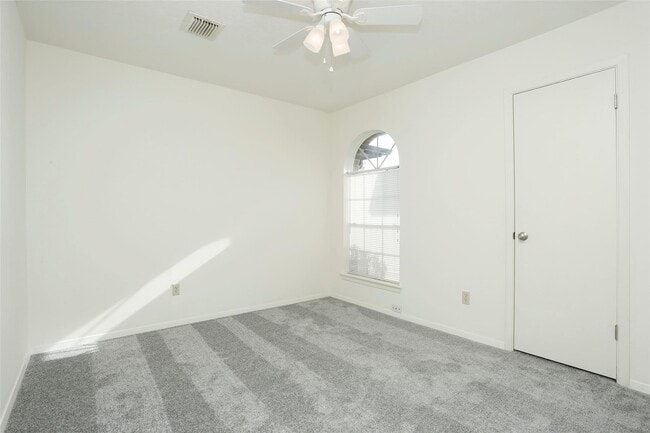Building Photo - 1418 Crawley Ct