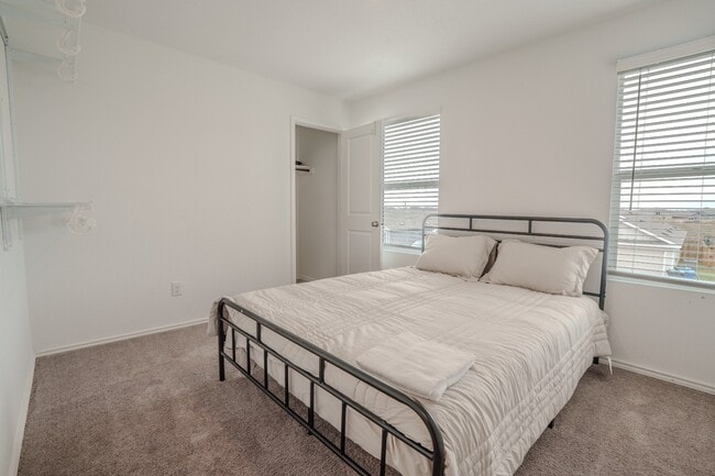 Building Photo - 402 Filibusters Trail