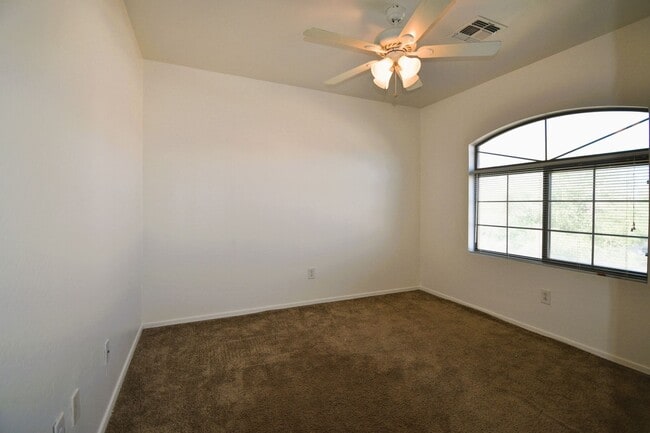 Building Photo - 23522 N Wilderness Way
