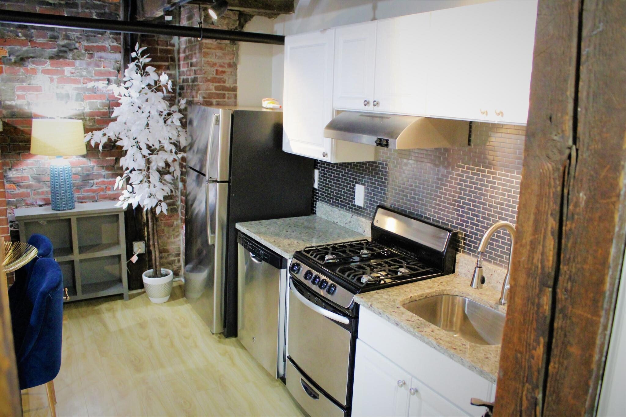 Building Photo - 1 Champney Pl