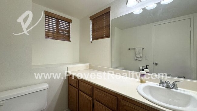 Building Photo - 14535 Oregon Trail