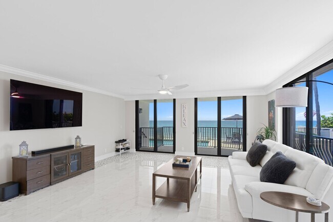 Building Photo - 4000 S Ocean Blvd