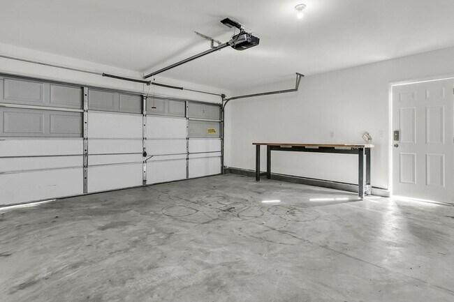 Building Photo - 5204 Carlisle Ct