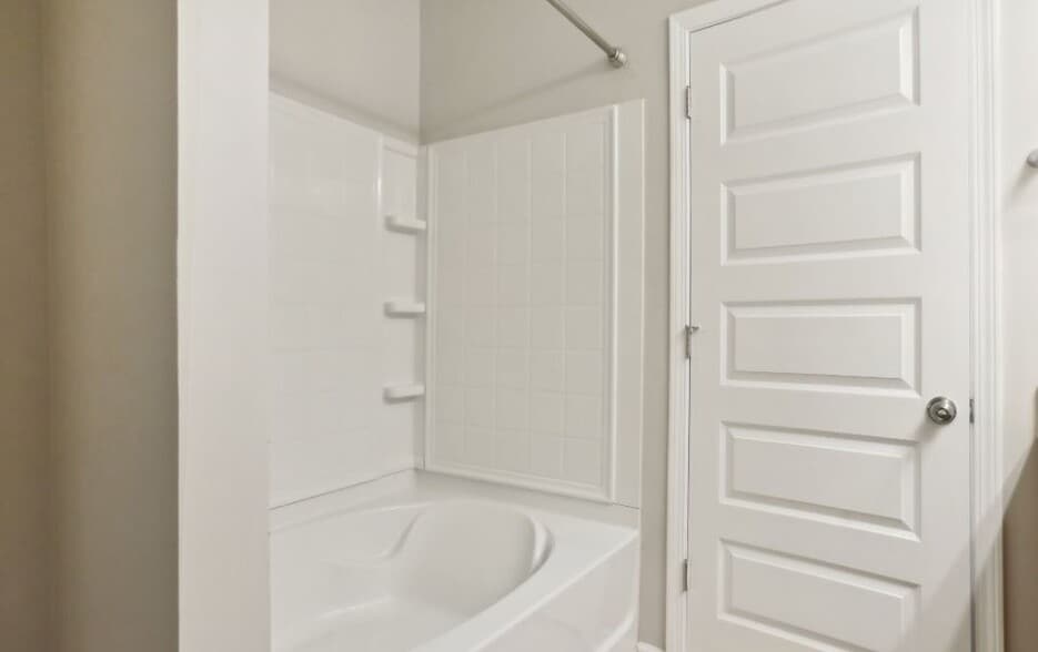 Building Photo - 3324 Estes Dr