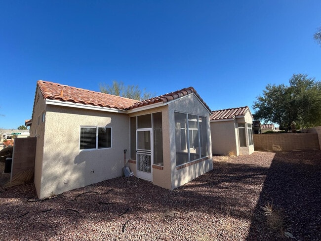 Building Photo - 14759 W Gunsight Dr