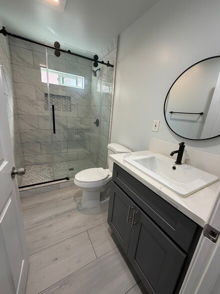 Building Photo - 1303 W 109th Pl