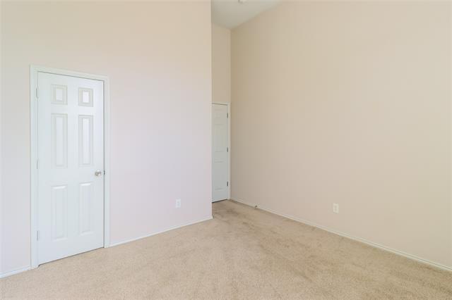 Building Photo - 6503 Fairglen Dr
