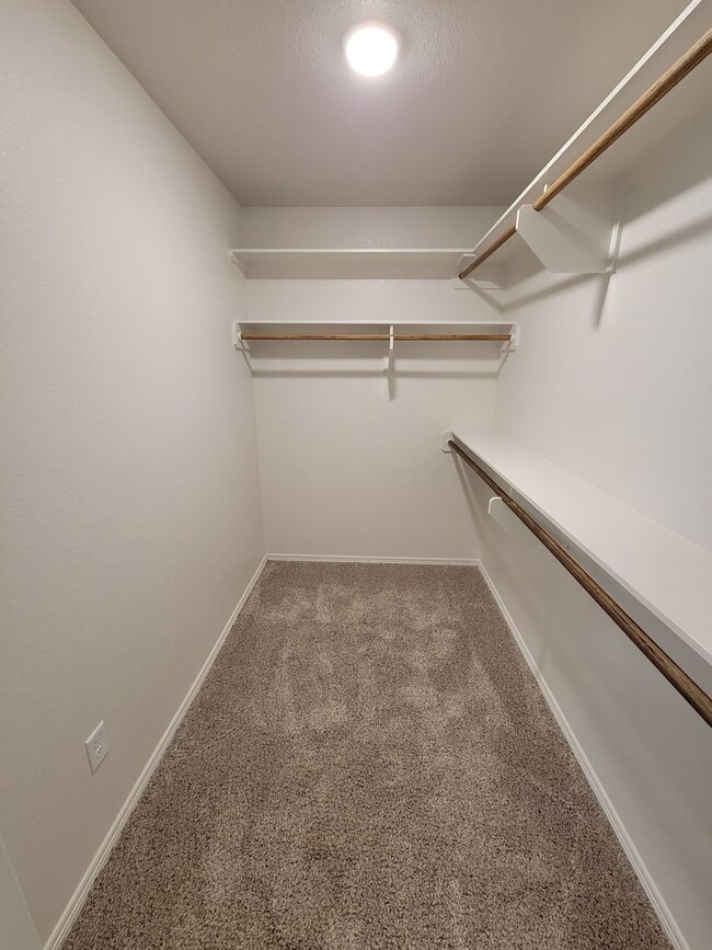 Building Photo - Brand New 3 bedroom / 2 bath home in Bonham Trace neighbor hood in North Bryan,