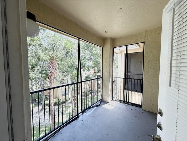 Building Photo - 2600 Robert Trent Jones Dr