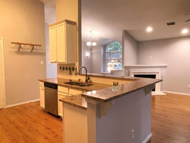 Building Photo - 604 Territory Cove