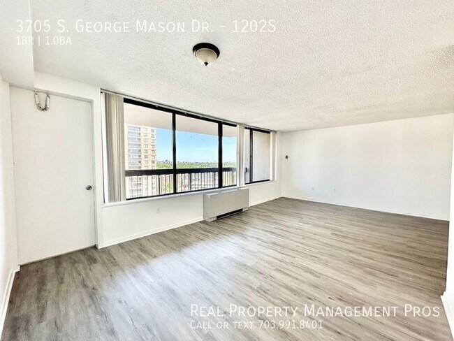 Building Photo - 3705 S George Mason Dr