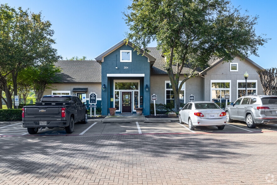 Leasing Office - Mayfield Park Apartments