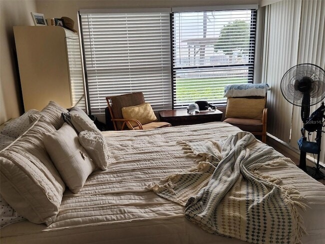 Building Photo - 6291 Bahia Del Mar Cir