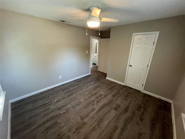 Building Photo - 12904 Mitchell Dr