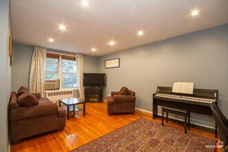 Building Photo - 1 bedroom in Brooklyn NY 11230