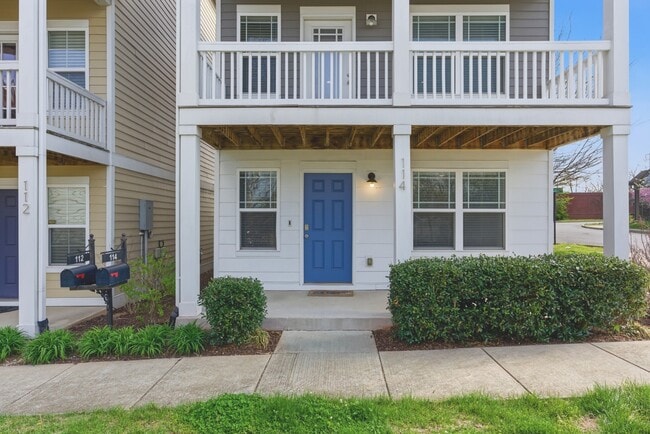 Building Photo - 114 Walden Village Ct