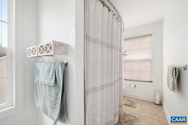 Building Photo - 1375 Amber Ridge Rd