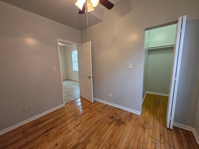 Building Photo - 7618 S Emerald Ave