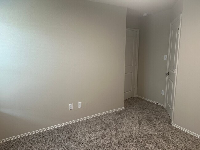 Building Photo - Bryan - 3 bedroom - 2 bath - 2 car garage - fenced in back yard - Brand New House - very new to B...
