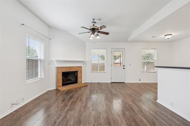 Building Photo - 8821 Tumbleweed Dr