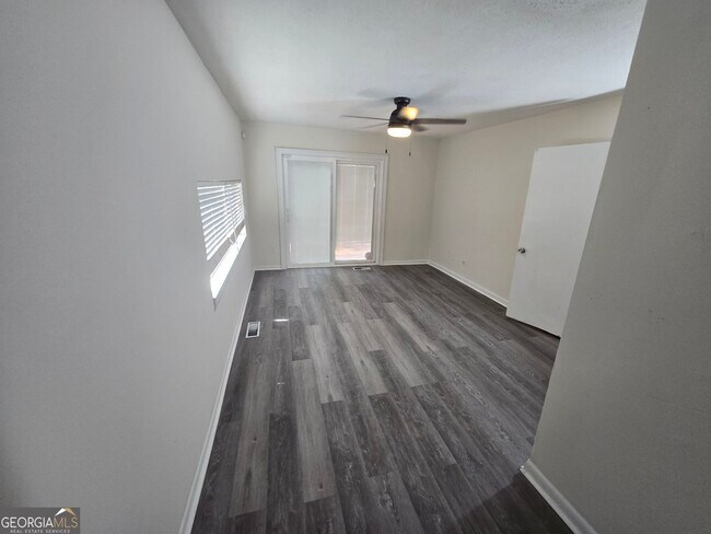 Building Photo - 2569 Terrace Trail