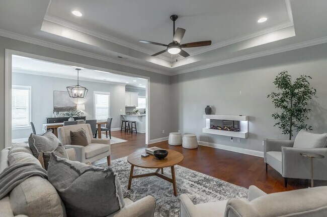 Building Photo - 3495 Travertine Ln