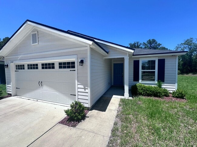 Building Photo - *** TWO WEEKS FREE ***  Gorgeous 4-Bedroom Home with Granite Counters & 2-Car Garage