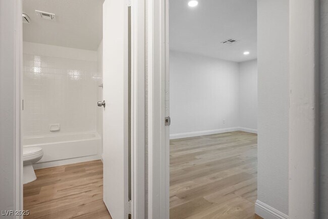 Building Photo - 2712 Beaver Creek Ct