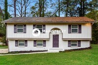 Building Photo - 4 Bedroom Pet-Friendly Home in Morrow, GA ...