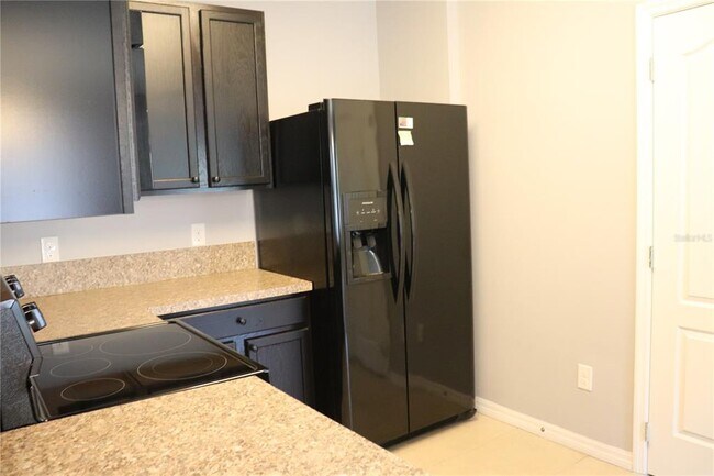 Building Photo - 3740 Seneca Club Loop