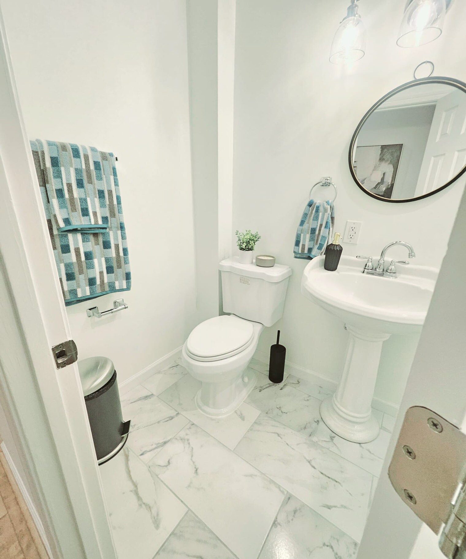 Building Photo - 2439 18th St NW