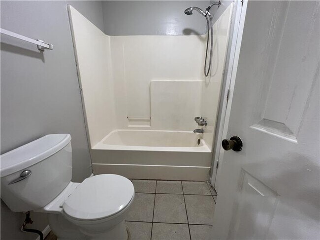 Building Photo - 2580 Teakwood Ln