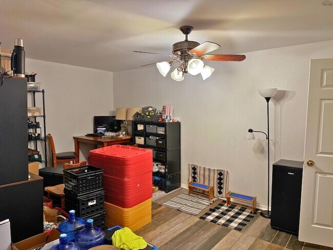 Building Photo - 4324 Edgehill