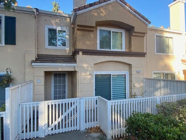 Primary Photo - 6936 Gregorich Dr