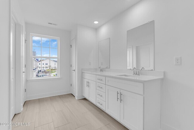 Building Photo - 163 Woolley Ct