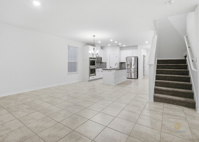 Building Photo - Spacious 4-Bedroom Home for Lease in Champions Manor – Medina Valley ISD!