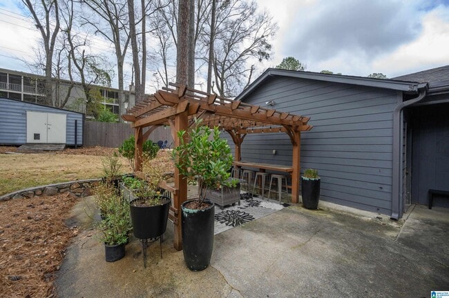 Building Photo - 2871 Wisteria Dr